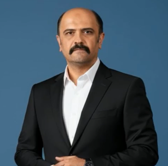 آقای وحید مکرمی